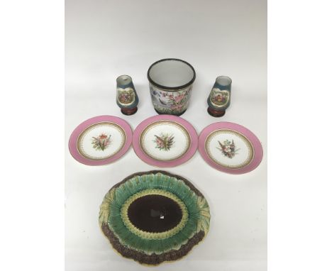 A 19th century Royal Worcester comport and two matching plates painted with floral sprigs, a pair of Dresden style painted po