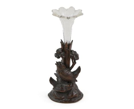 19th century continental epergne with faceted glass trumpet on a naturalistic base carved as two birds on a tree trunk, 24 cm