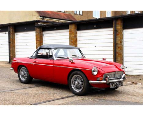 Registration No: EWB 306H  Chassis No: GCN17279  MOT: June 2025Desirable ‘home market’ RHD examplePresents in its original co