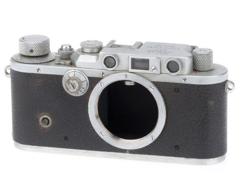 chrome, serial no. 302924, body, P-F, shutter fires but sticking, missing base plate