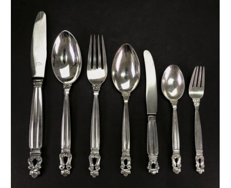 Georg Jensen; Acorn pattern seven-piece place setting, tablespoon, fork and knife, dessert spoon, teaspoon, tea fork and knif
