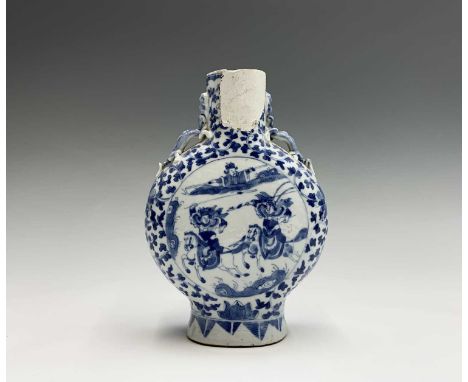 A Chinese blue and white porcelain moon flask, 19th century, with a circular panel to each side depicting warriors on horseba