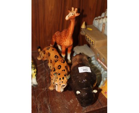 THREE CERAMIC ANIMAL FIGURES TO INCLUDE A MELBA WARE GIRAFFE AND BISON