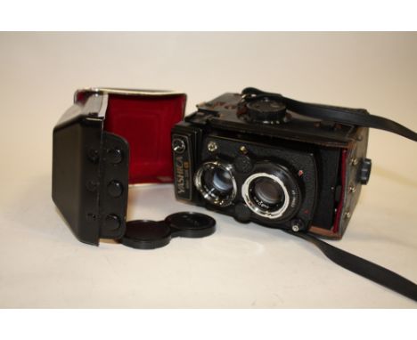 A YASHICA M80-124G COPAL-SV CAMERA