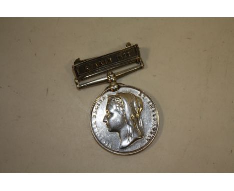 AN EARLY VICTORIAN EGYPT MEDAL WITH SUAKIN 1885 BAR AWARDED TO 476 PYE W HARRISON I/ MIDD r