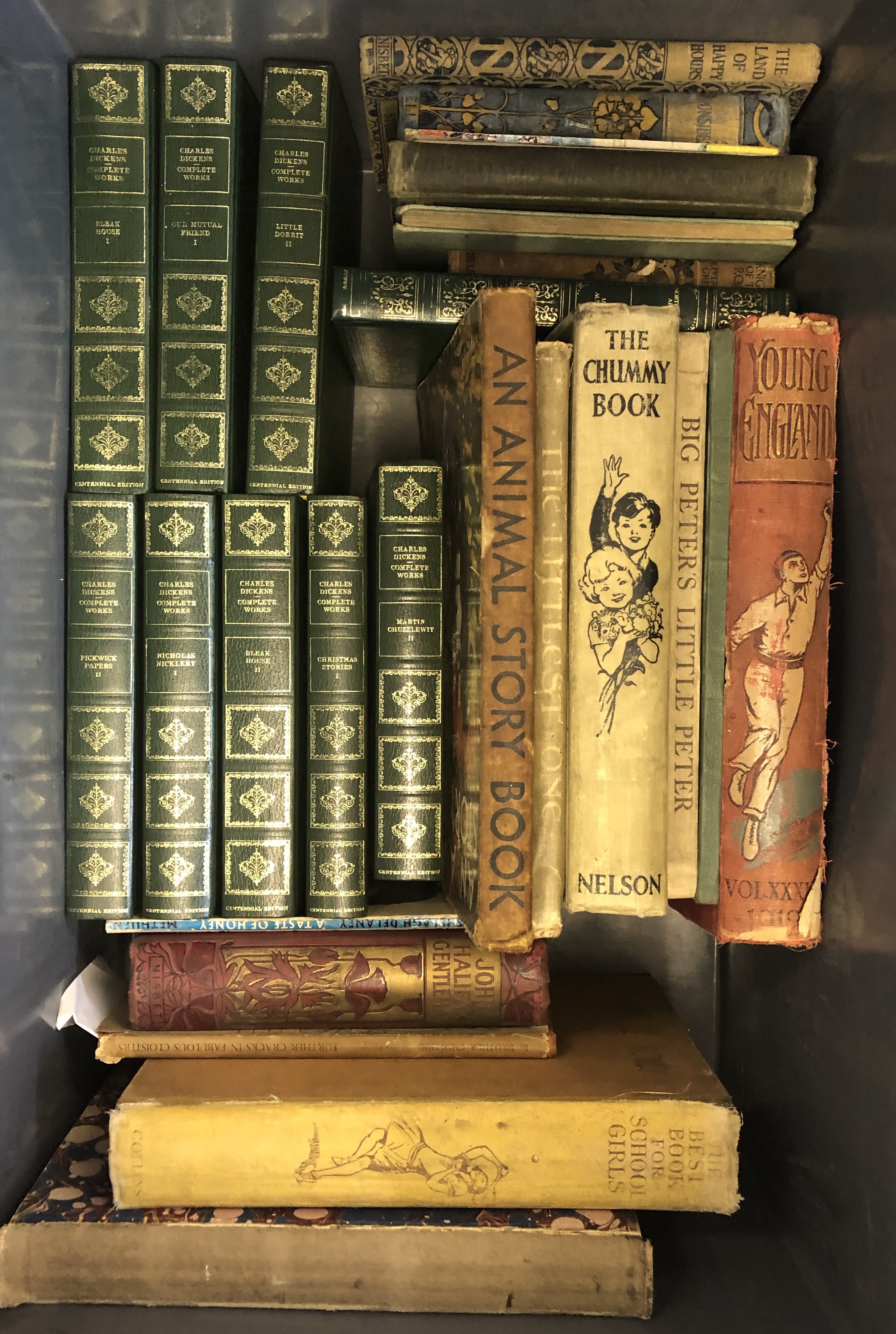 ANTIQUE BOOKS. Approx 60 assorted antique books to include many classic