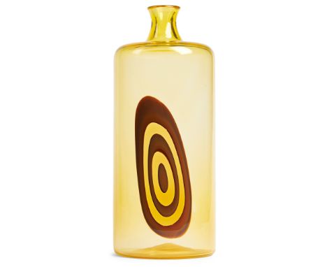 GIANMARIA POTENZA (ITALIAN B.1936) FOR LA MURRINA VASE, LATE 1960S pale yellow glass incorporating an iron red bullseye(35.5c