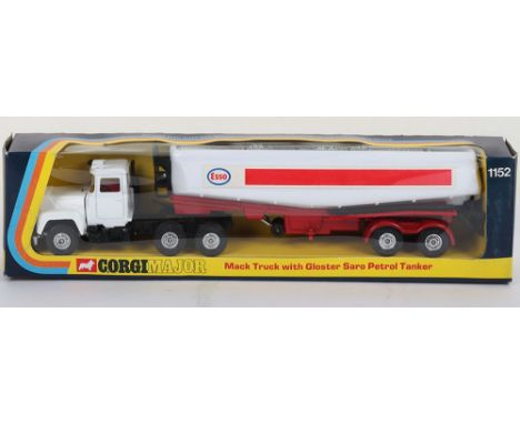 Corgi Major 1152 Mack Truck with Gloster Saro Esso Petrol Tanker, white/black cab, red interior, white plastic tanker, red tr