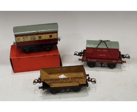 Hornby O Gauge tinplate No.31 coach brake/second, boxed; rotary tipping wagon ?Trinidad Lake Asphalt?, unboxed and a British 
