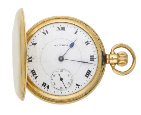 Waltham. A gold hunting cased keyless watch, 1918. Movement: lever escapement, 23 jewels, no. 16194067. Dial: white enamel, R