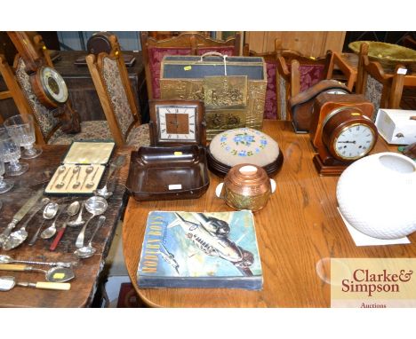 A brass embossed magazine rack together with an Art Deco mantle clock; Bakelite bowl; "Modern Boys Annual 1940" etc