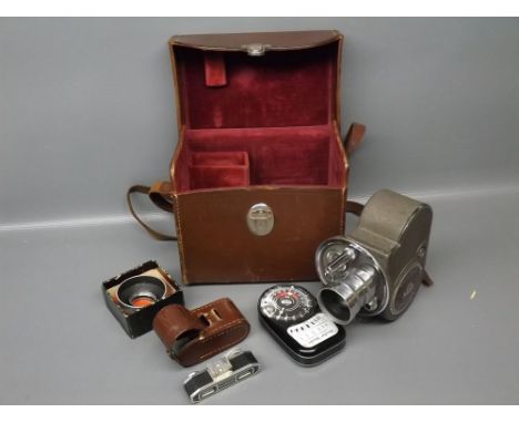 Vintage Bell & Howell "Viceroy" double run 8 cine camera in case 