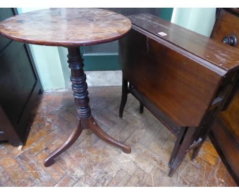 19thC mahogany Sutherland table and tripod wine table