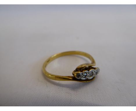 18ct gold diamond ring (size O-P) (2.4g)