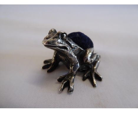 Silver frog pin cushion - London 1994