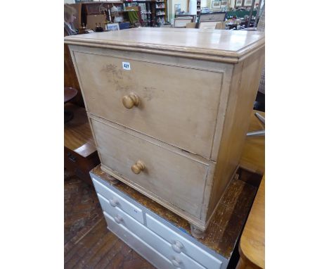 Victorian pine lift top commode chest