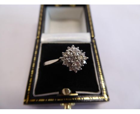 18ct white gold diamond cluster ring (size T)