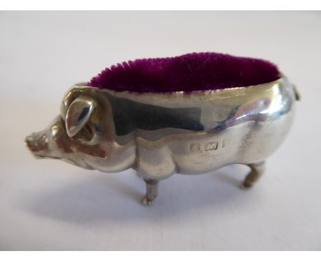 Silver pig pin cushion B'ham 1905