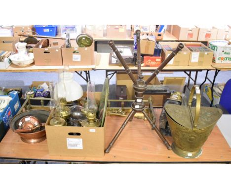 Assorted metalware to include brass oil lamps; fire curb; fire tools; copper kettle etc 