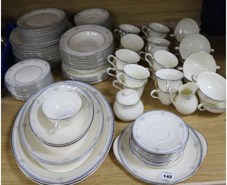 A comprehensive Royal Doulton Lisa tea and dinner service