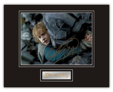 Stunning Display! Lord Of The Rings Billy Boyd hand signed professionally mounted display. This beautiful display consists of