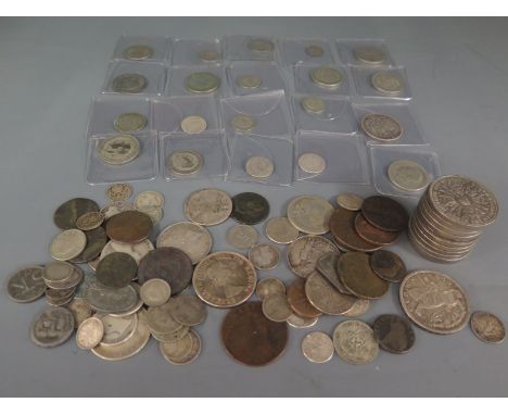 A collection of British and Foreign coinage including American - Morgan Dollar 1921, Commemorative and copper - Weight approx