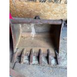 LAG 36-inch Excavator Bucket