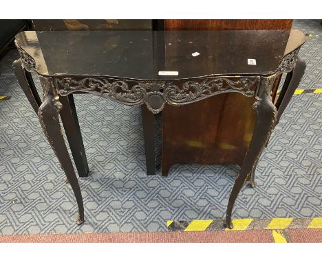 FRENCH CONSOLE TABLE IN METAL WITH A GLASS TOP