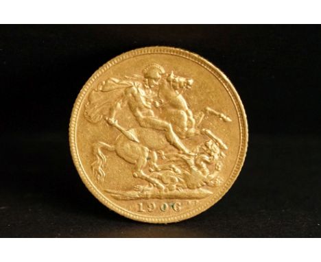 A United Kingdom King Edward VII 1906 gold full sovereign coin. 