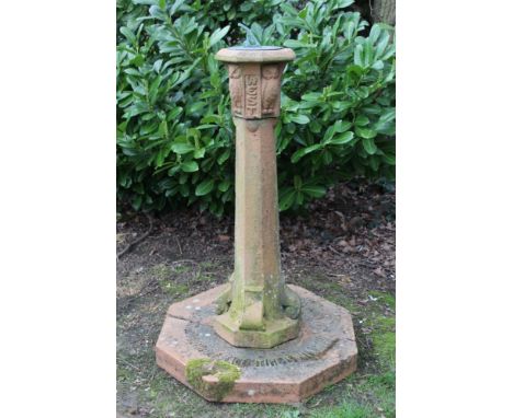 Manner of Compton Pottery: Good early 20th Century Arts and Crafts terracotta sundial the engraved bronze circular dial on ca