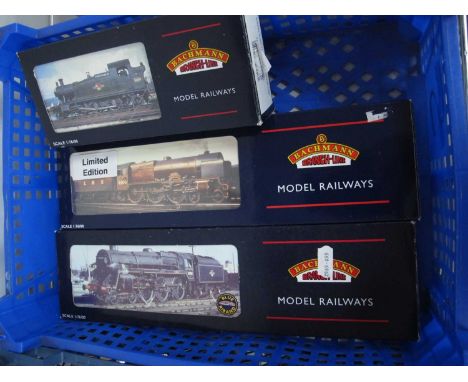 Three Bachmann "OO" Gauge/4mm Boxed Steam Locomotive, comprising - Ref No. 31-280Z 4-6-0 Royal SWT Class "The Royal Warwicksh