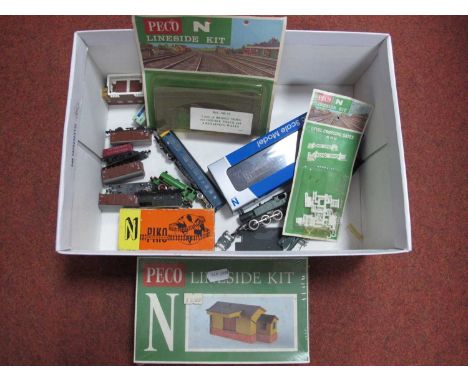 A Small Quantity of 'N' Gauge Items, comprising three Peco Lineside Kits, Six items of rolling stock, a Dapol BR maroon Autoc