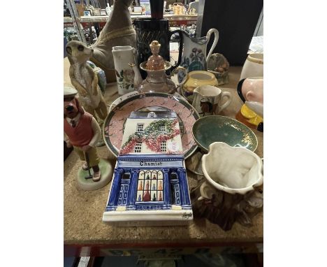 A QUANTITY OF CERAMIC ITEMS TO INCLUDE VINTAGE JUGS, FIGURES, PLATES, ETC 