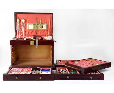 A quantity of mainly vintage costume jewellery, to include beaded necklaces, clip-on earrings, rings, chains, pendants, badge