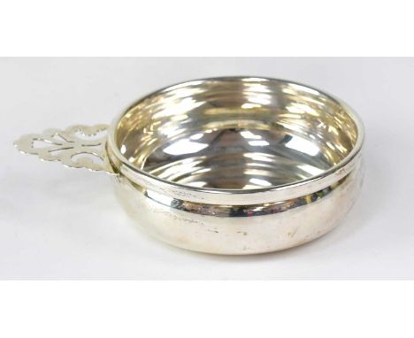 BALDWIN &amp; MILLER; an American sterling silver porringer based on a design by Paul Revere, with inscription dated 1973, ma