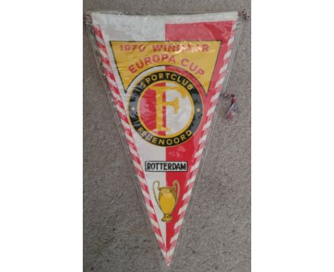 VINTAGE 1970 FEIJENOORD EUROPEAN CUP WINNERS. PENNANT
6.5 x 11 Inches