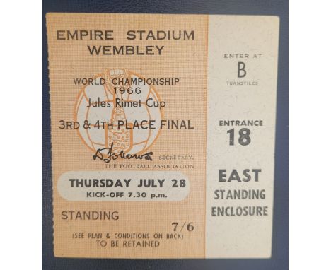 1966 WORLD CUP 3RD &amp; 4TH PLACE FINAL PORTUGAL V RUSSIA TICKET
Slight fold
REF SW
&nbsp;