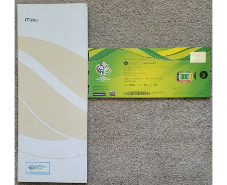 2006 WORLD CUP ENGLAND V PARAGUAY TICKET &amp; MENU
Both good condition