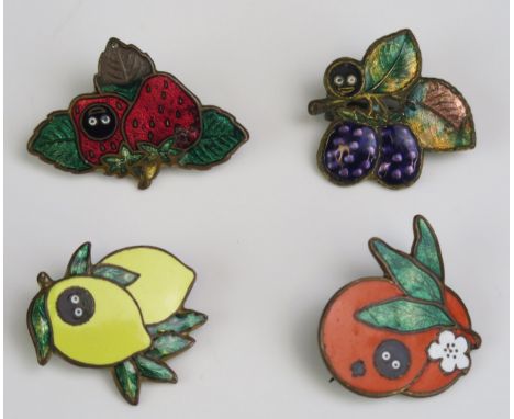 Four enamel Robertson's Golly fruit badges by H. W. Miller.&nbsp;THESE ITEMS ARE LISTED ON THE BASIS THEY ARE ILLUSTRATIVE OF