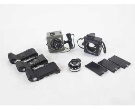 Mamiya Press Medium Format Rangefinder Camera with Mamiya-Sekor P 127mm f/4.7 lens and 90mm f/3.5 lens with 3 different Roll 