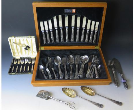 A plated part Kings pattern flatware service, contained in a teak canteen, two berry spoons cased pastry fork etc,