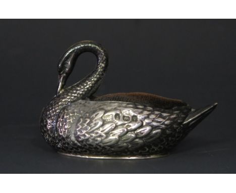 A George V novelty silver pin cushion, maker W J Myatt &amp; Co, Birmingham, 1920, in the form of a swan, 7.5cm long.