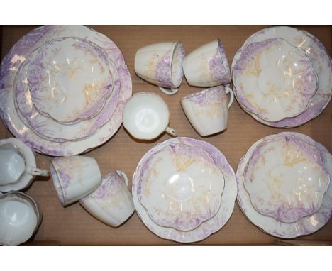 Wileman &amp; Co tea ware (pre-Shelley) to include 8 cups, 8 saucers, 8 side plates and 2 cake plates (Qty).  Condition gener