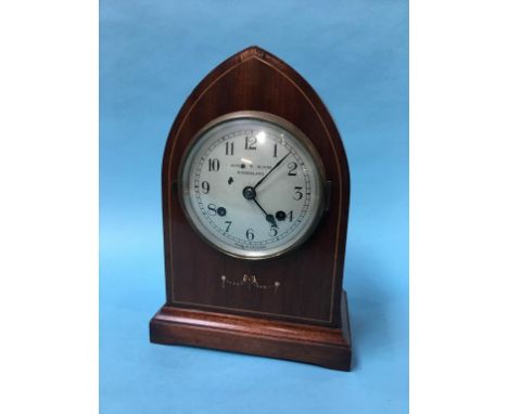 An Edwardian mahogany mantel clock, with 8 day movement, by Robert W. Bloom, 35cm height