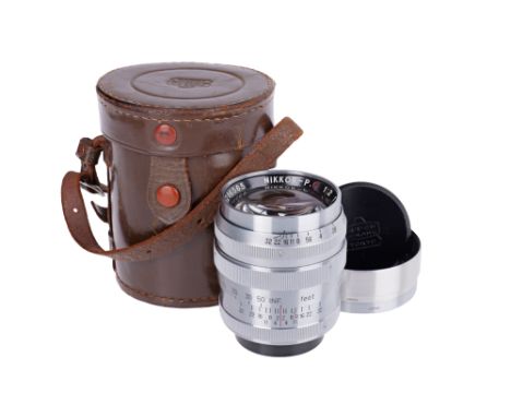 chrome, serial no. 296565, body, VG-E, elements, E, complete with lens hood, maker's caps and case