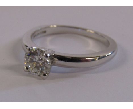 18ct white gold round brilliant cut diamond solitaire ring,&nbsp;VS2 H&nbsp; 0.57ct - ring size J/K - total weight 3.25g