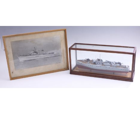 A fine scratch built scale wooden model of the Second World War Royal Navy vessel HMTB 2012, in glazed mahogany case, 37 cm x