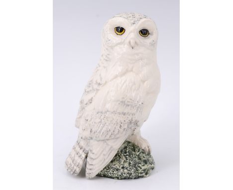 A Beswick Tawny Owl ceramic decanter containing 200 ml of Beneagles Scotch Whisky, 16 cm