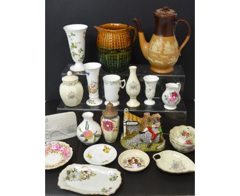 A quantity of ceramics to include 'Old Foley', Aynesly 'Cottage Garden', Wedgwood, Royal Worcester 'Arden' etc.