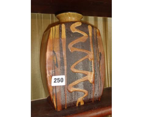 Studio pottery stoneware slab pot, 9.5" by Philip Leach, Springfield Pottery